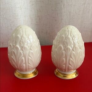 Lenox White Ceramic Egg Salt and Pepper Shakers with Gold Trim